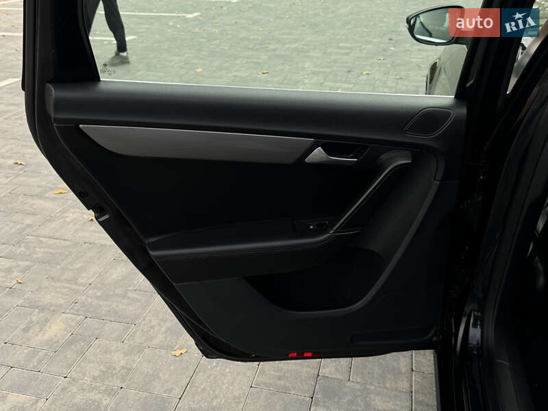 Універсал Volkswagen Passat 2014 в Луцьку фото 23 Універсал Volkswagen Passat 2014 в Луцьку