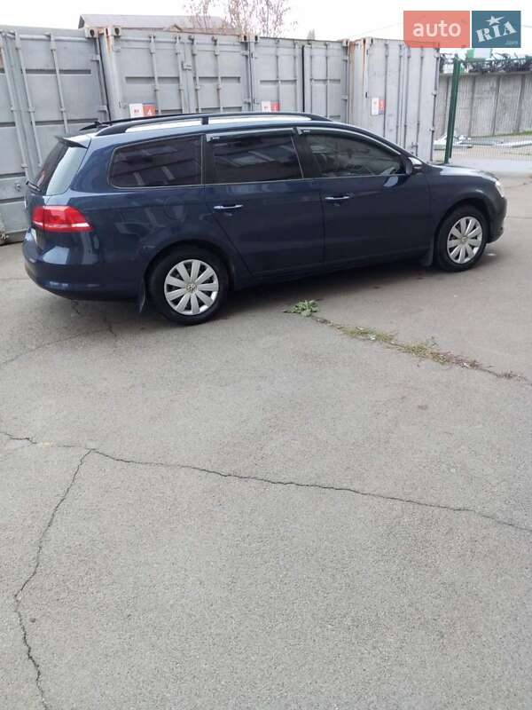 Універсал Volkswagen Passat 2011 в Києві фото 7 Універсал Volkswagen Passat 2011 в Києві