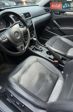 Седан Volkswagen Passat 2014 в 