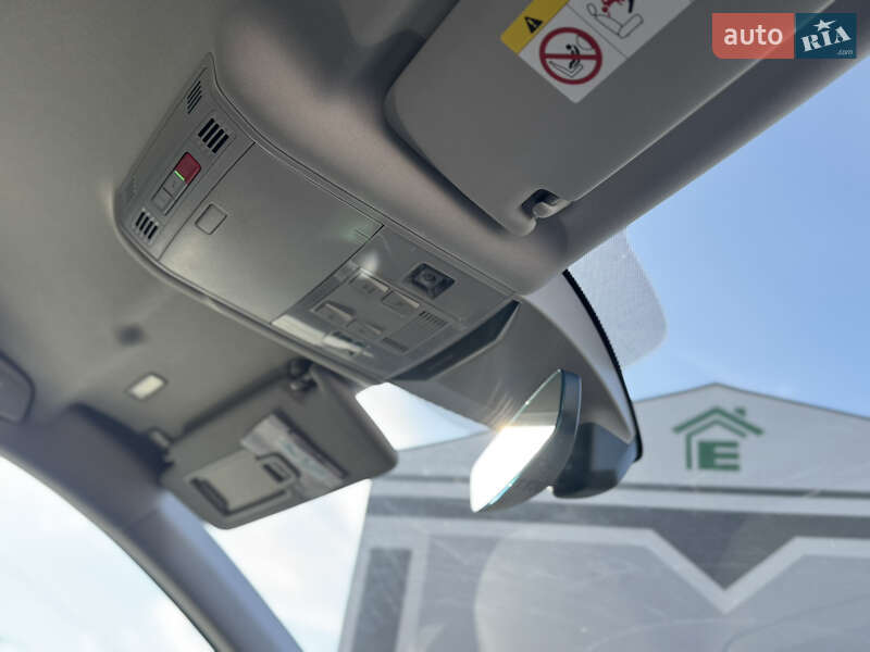 Седан Volkswagen Passat 2020 в Луцке