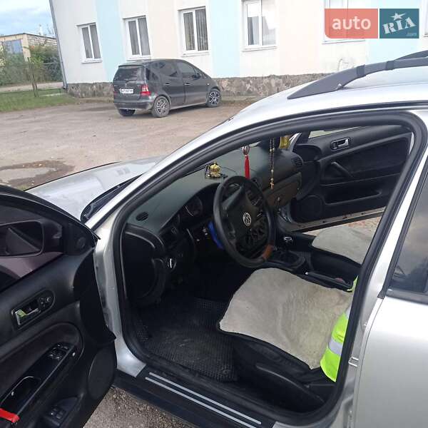 Універсал Volkswagen Passat 2003 в Івано-Франківську