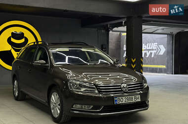 Универсал Volkswagen Passat 2012 в 