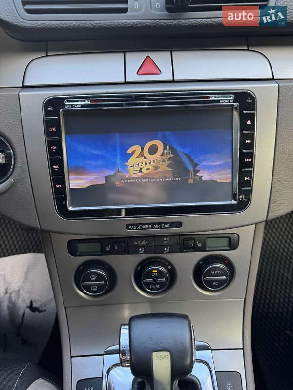 Седан Volkswagen Passat 2008 в Ужгороде