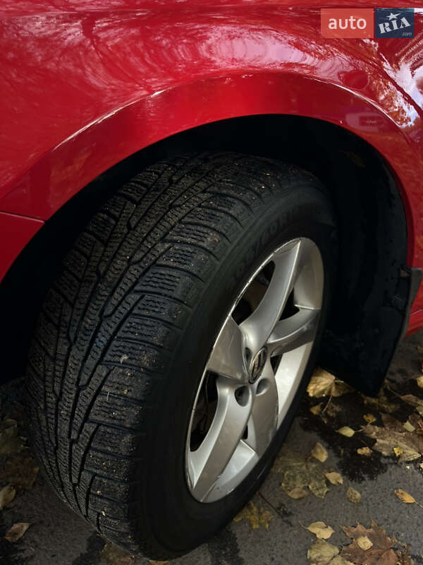 Седан Volkswagen Passat 2013 в Львове фото 27 Седан Volkswagen Passat 2013 в Львове