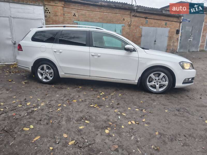 Универсал Volkswagen Passat 2011 в Бердичеве фото 13 Универсал Volkswagen Passat 2011 в Бердичеве
