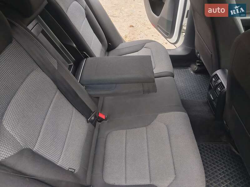 Универсал Volkswagen Passat 2011 в Бердичеве фото 36 Универсал Volkswagen Passat 2011 в Бердичеве