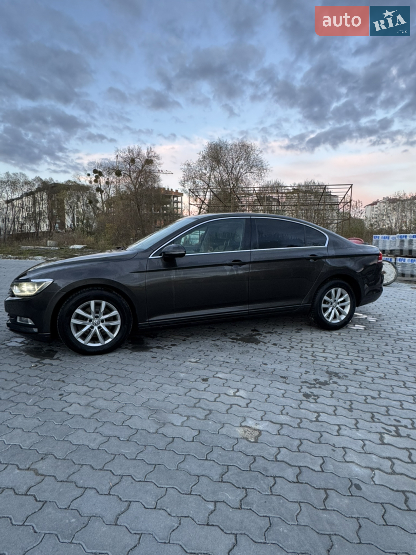 2017 Volkswagen Passat - мініатюра 5