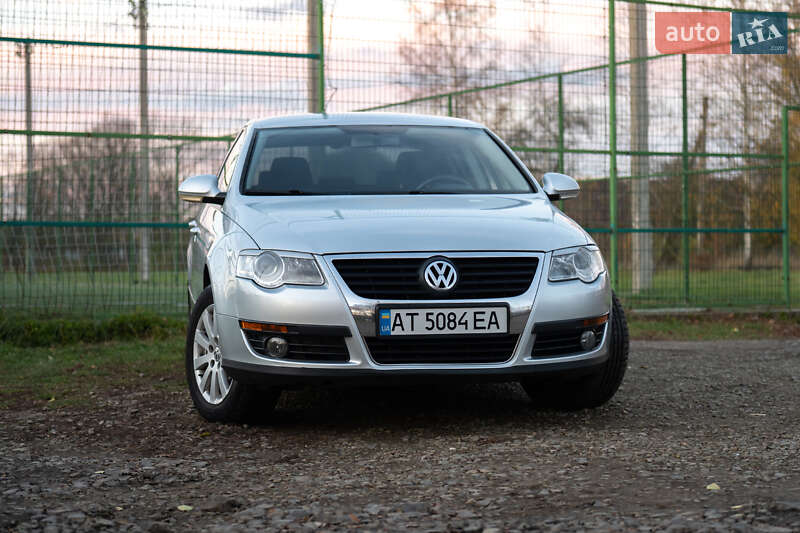 Седан Volkswagen Passat 2009 в Івано-Франківську