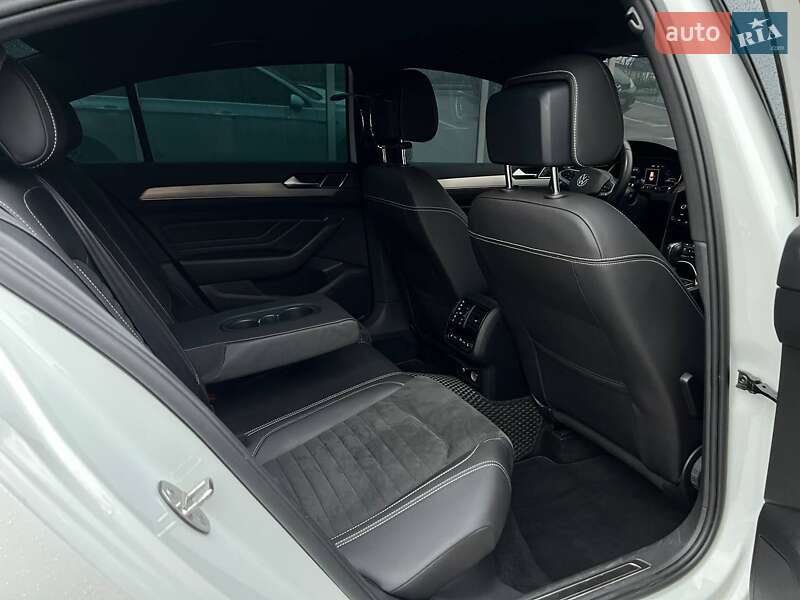 Седан Volkswagen Passat 2021 в Киеве фото 13 Седан Volkswagen Passat 2021 в Киеве