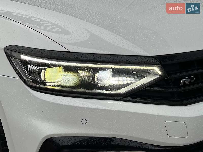 Седан Volkswagen Passat 2021 в Киеве фото 31 Седан Volkswagen Passat 2021 в Киеве