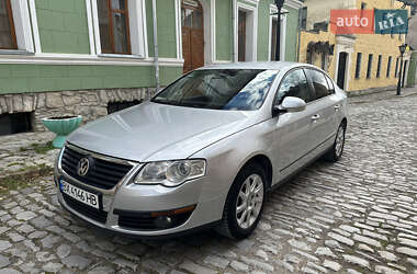 Седан Volkswagen Passat 2005 в Кам'янець-Подільському