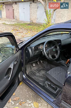 Универсал Volkswagen Passat 1996 в  фото 32 Универсал Volkswagen Passat 1996 в
