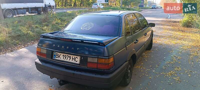Седан Volkswagen Passat 1989 в Рівному фото 10 Седан Volkswagen Passat 1989 в Рівному