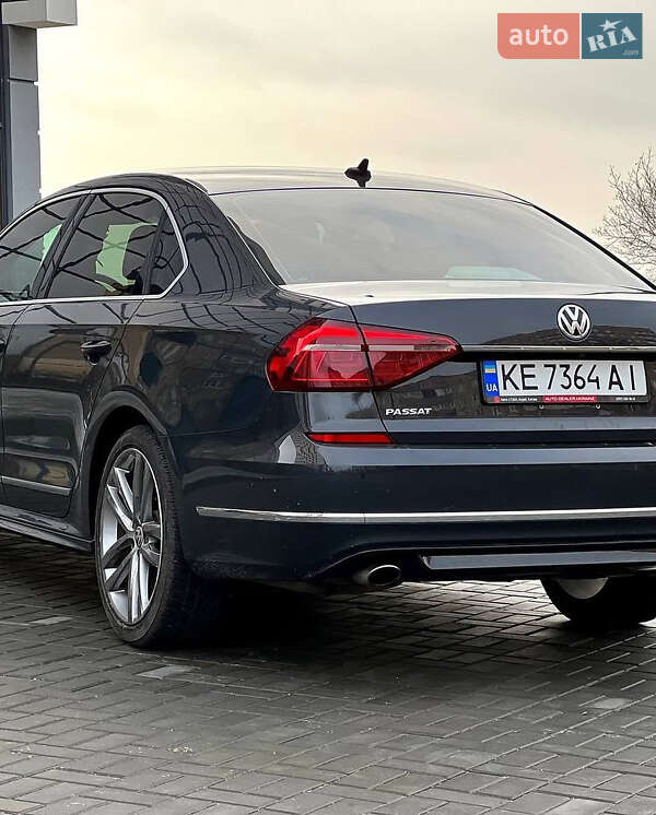 Седан Volkswagen Passat 2016 в Львове фото 3 Седан Volkswagen Passat 2016 в Львове