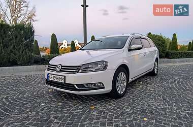 Универсал Volkswagen Passat 2012 в Днепре