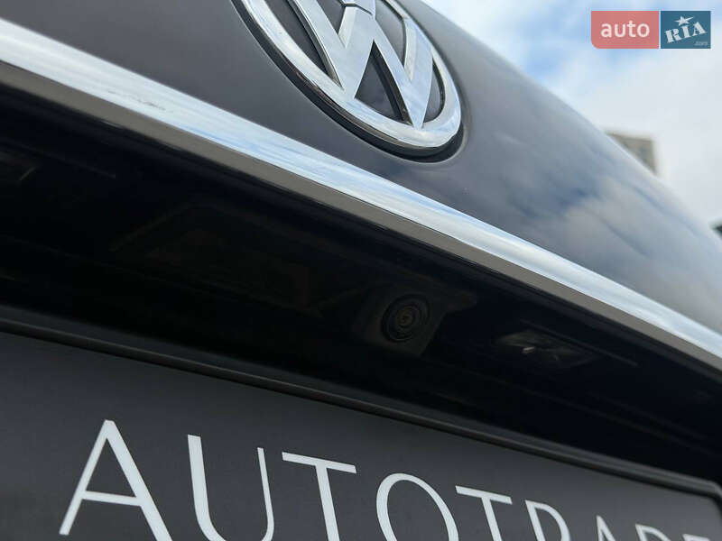 Седан Volkswagen Passat 2017 в Киеве фото 20 Седан Volkswagen Passat 2017 в Киеве