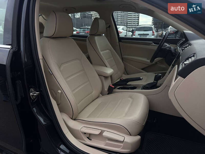 Седан Volkswagen Passat 2017 в Киеве фото 39 Седан Volkswagen Passat 2017 в Киеве