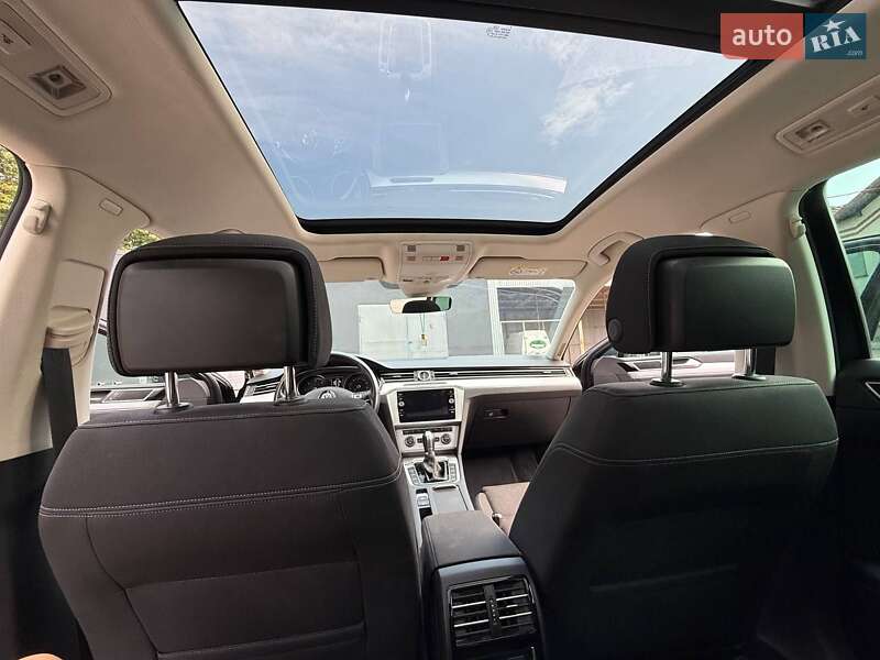 Универсал Volkswagen Passat 2018 в Тернополе фото 14 Универсал Volkswagen Passat 2018 в Тернополе