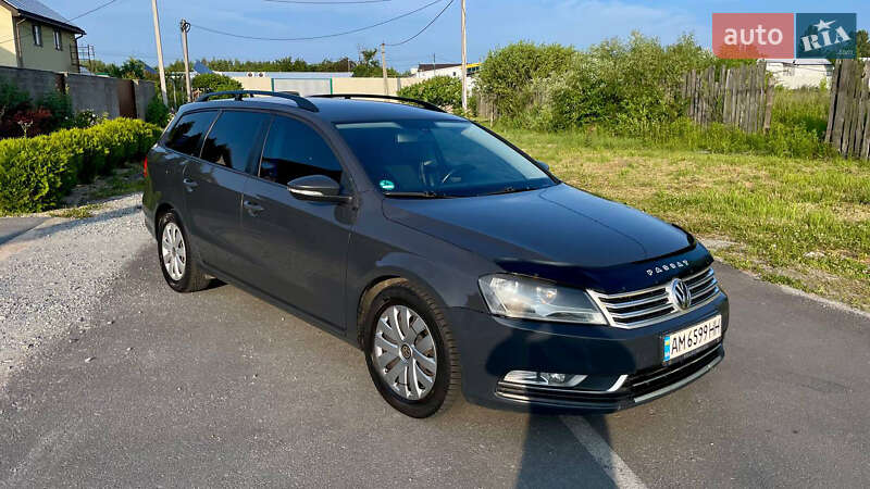 Volkswagen Passat 2011