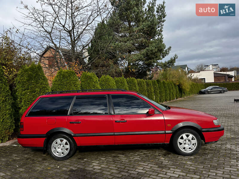 Універсал Volkswagen Passat 1995 в Львові фото 3 Універсал Volkswagen Passat 1995 в Львові