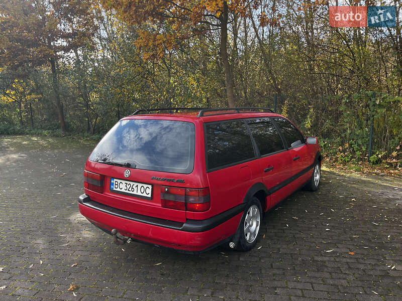 Універсал Volkswagen Passat 1995 в Львові фото 4 Універсал Volkswagen Passat 1995 в Львові