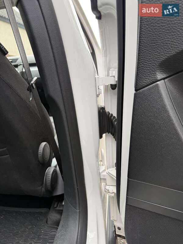 Универсал Volkswagen Passat 2010 в Лубнах фото 14 Универсал Volkswagen Passat 2010 в Лубнах