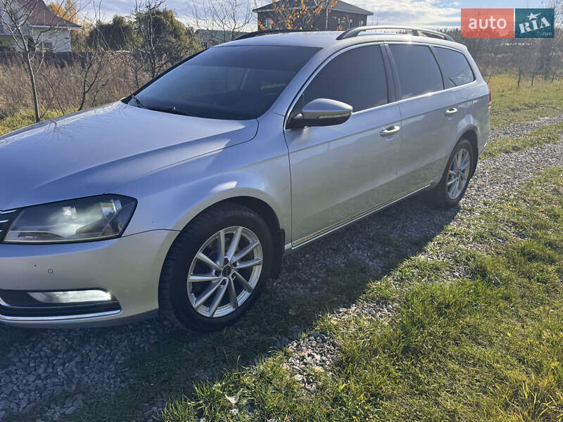Универсал Volkswagen Passat 2011 в Киеве фото 4 Универсал Volkswagen Passat 2011 в Киеве