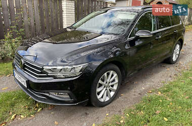 Універсал Volkswagen Passat 2022 в Луцьку