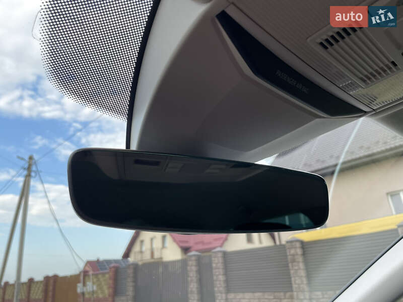 Универсал Volkswagen Passat 2022 в Луцке