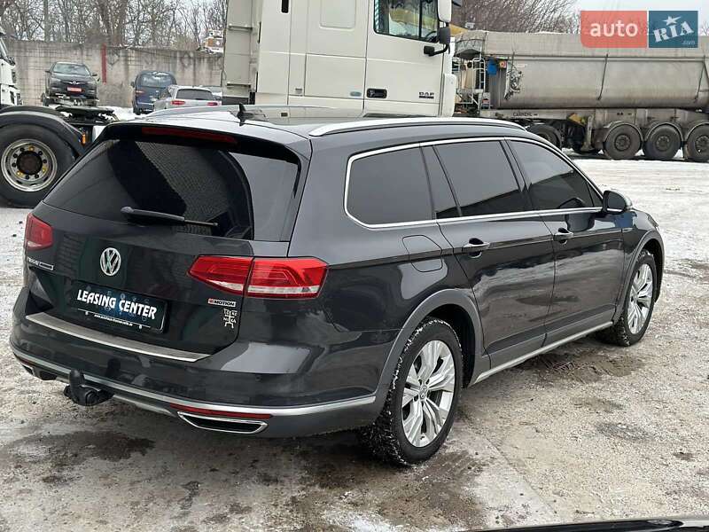 Универсал Volkswagen Passat 2018 в Черкассах фото 5 Универсал Volkswagen Passat 2018 в Черкассах