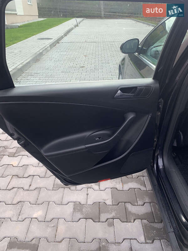 Универсал Volkswagen Passat 2006 в Горохове фото 14 Универсал Volkswagen Passat 2006 в Горохове