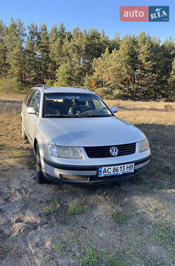 Универсал Volkswagen Passat 1999 в Прилесном