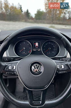Универсал Volkswagen Passat 2015 в 