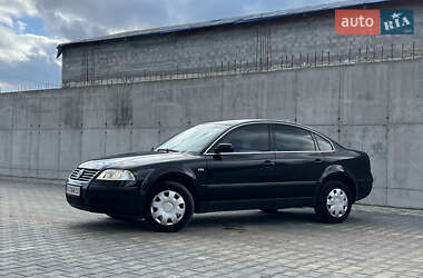 Седан Volkswagen Passat 2002 в Тернополе