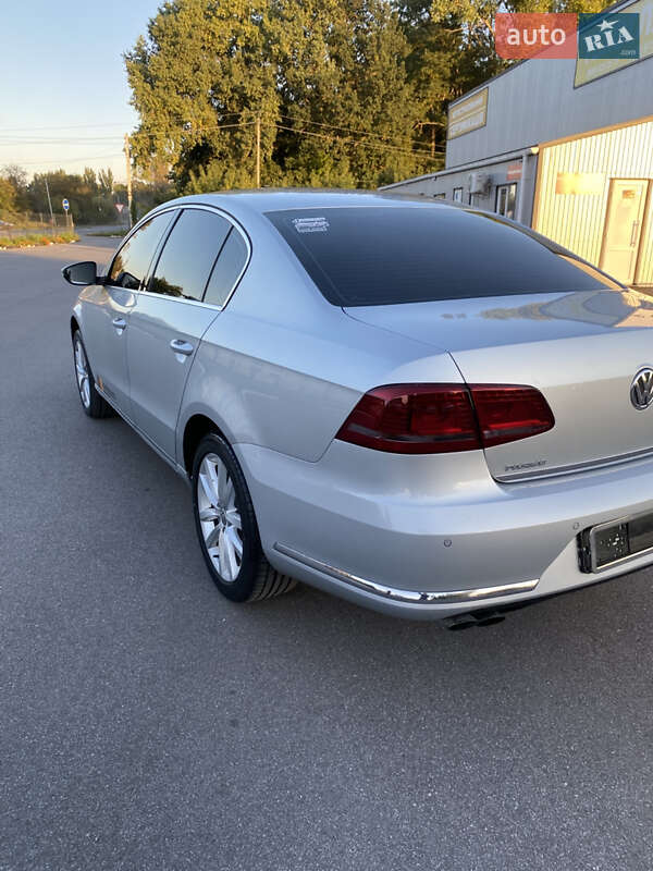 Седан Volkswagen Passat 2013 в Казатине