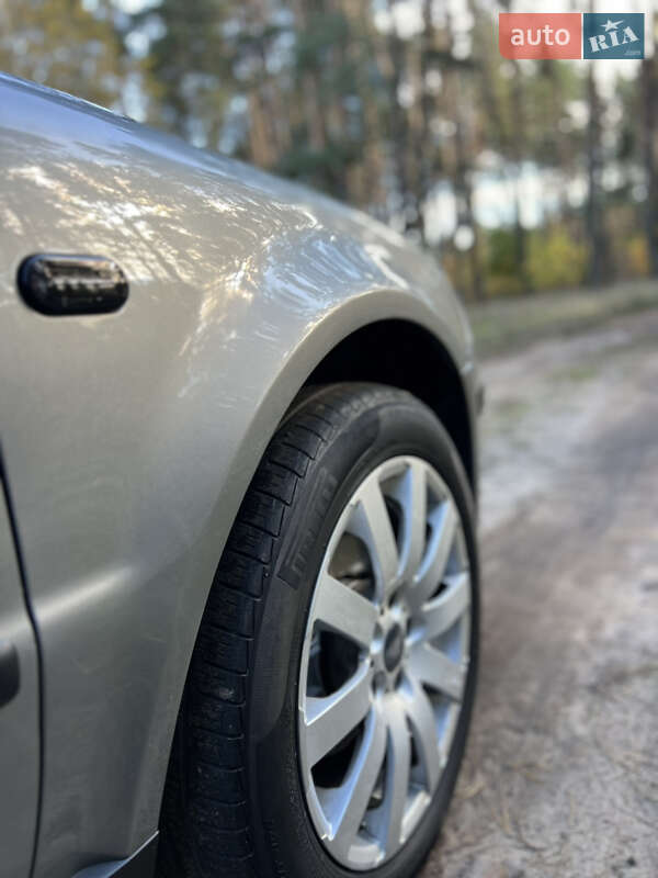 Седан Volkswagen Passat 2001 в Киеве фото 6 Седан Volkswagen Passat 2001 в Киеве