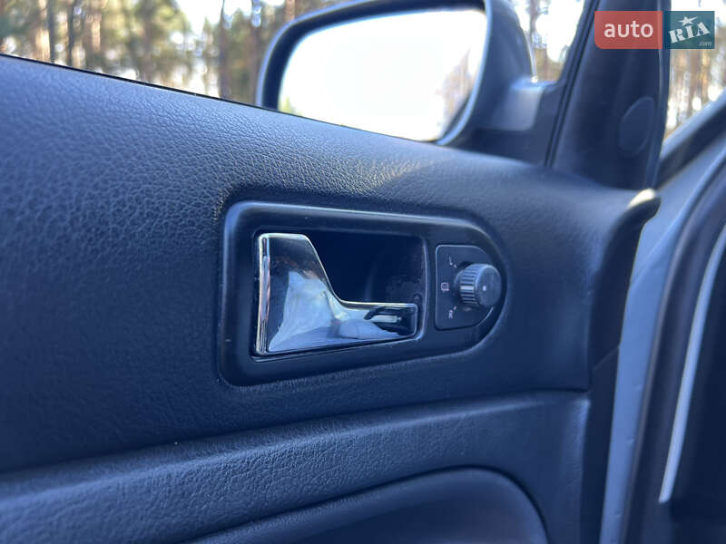 Седан Volkswagen Passat 2001 в Киеве фото 44 Седан Volkswagen Passat 2001 в Киеве