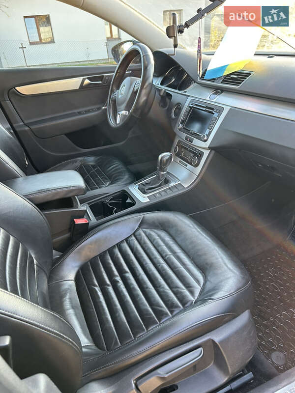 Універсал Volkswagen Passat 2010 в Тернополі фото 4 Універсал Volkswagen Passat 2010 в Тернополі