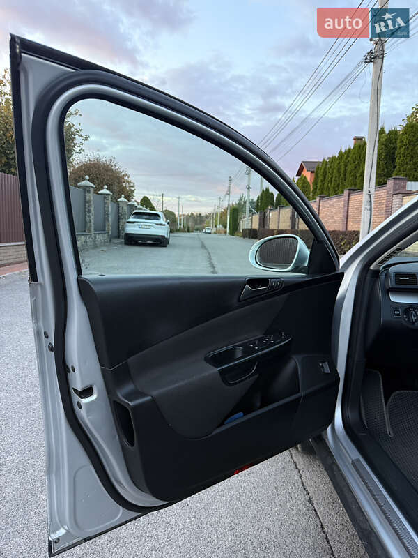 Универсал Volkswagen Passat 2010 в Виннице