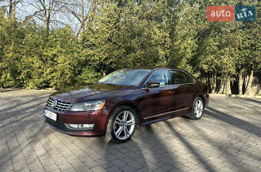 Седан Volkswagen Passat 2013 в 