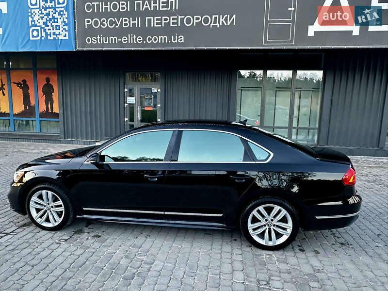 Седан Volkswagen Passat 2016 в Киеве