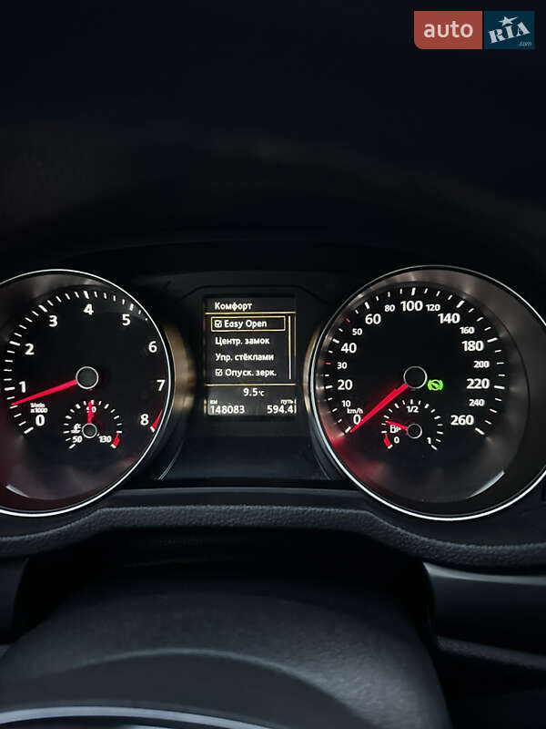 Седан Volkswagen Passat 2016 в Киеве