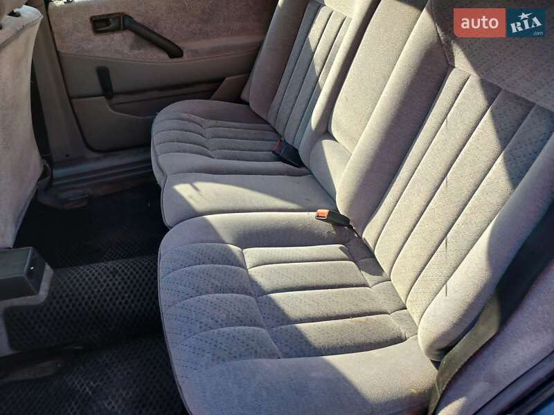 Седан Volkswagen Passat 1990 в Тернополі фото 6 Седан Volkswagen Passat 1990 в Тернополі