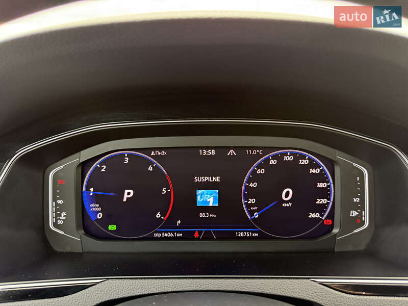 Седан Volkswagen Passat 2022 в Луцьку