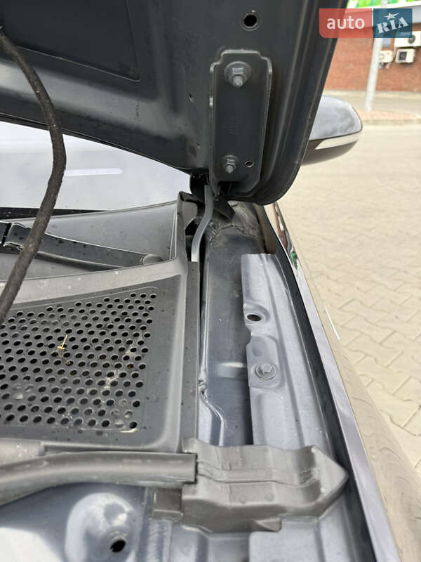 Седан Volkswagen Passat 2022 в Луцьку