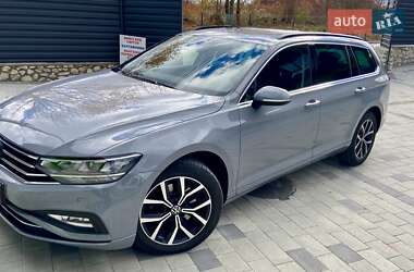 Универсал Volkswagen Passat 2022 в Тернополе