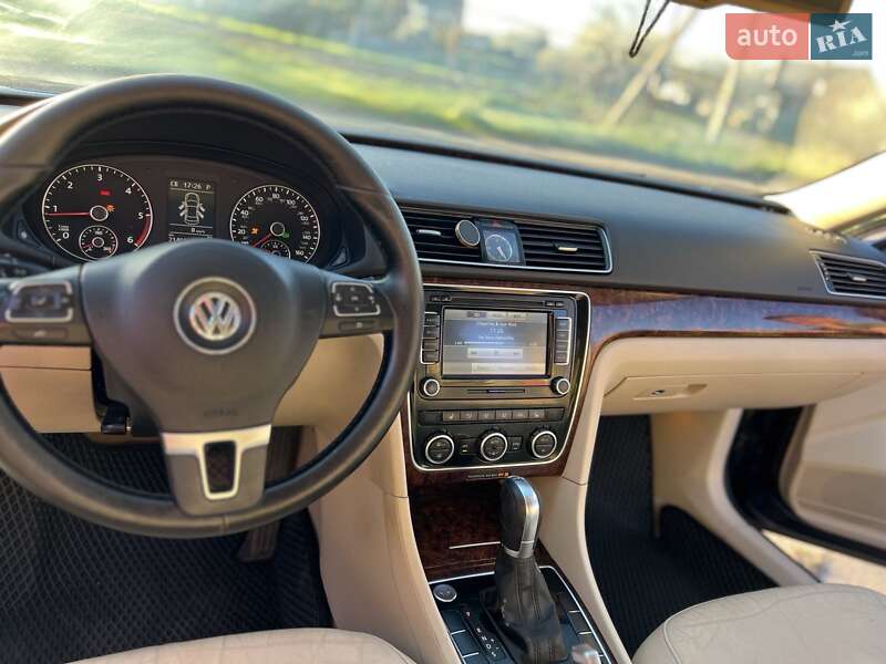 Седан Volkswagen Passat 2012 в Томаковке фото 6 Седан Volkswagen Passat 2012 в Томаковке