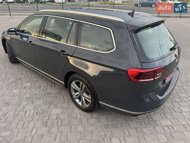 Универсал Volkswagen Passat 2021 в Луцке