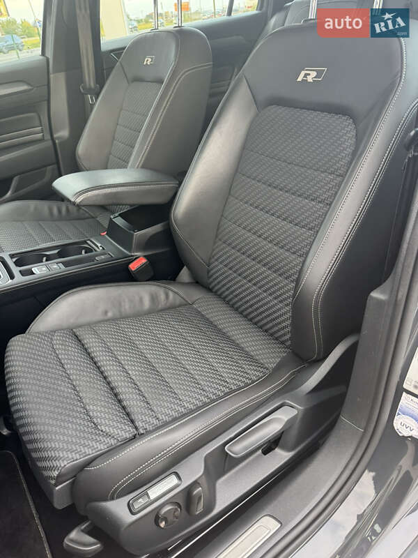 Универсал Volkswagen Passat 2021 в Луцке