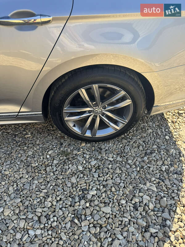 Універсал Volkswagen Passat 2016 в Самборі фото 2 Універсал Volkswagen Passat 2016 в Самборі